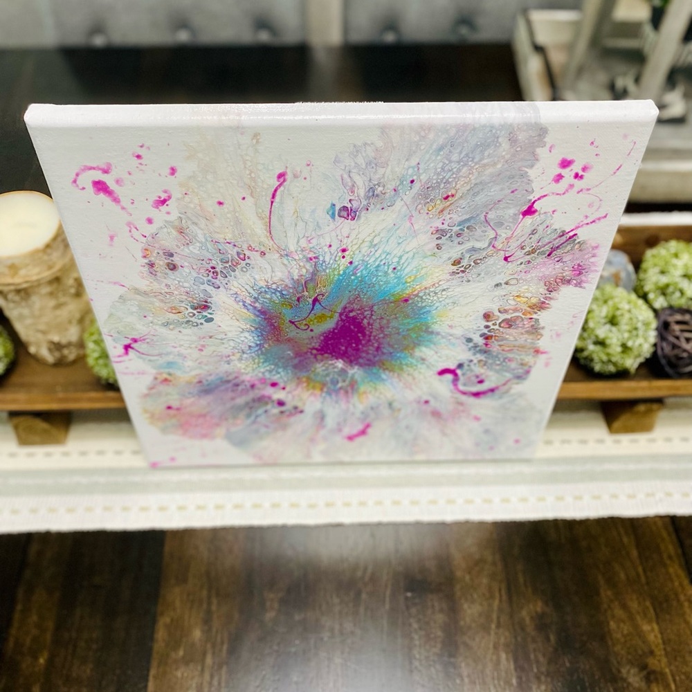 Pink Pour - Picture 7 of 7